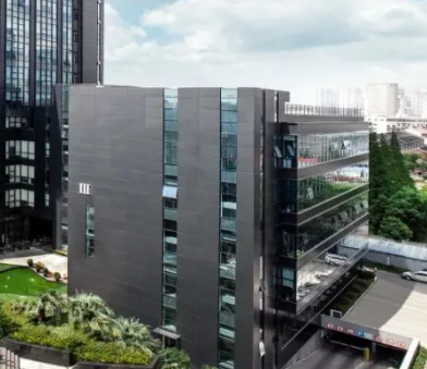 东莞市鹉凰信息科技小程序APP开发服务技术架构解析